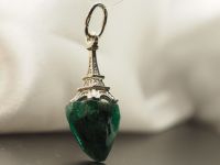 Серебряная подвеска с натуральным изумрудом-694